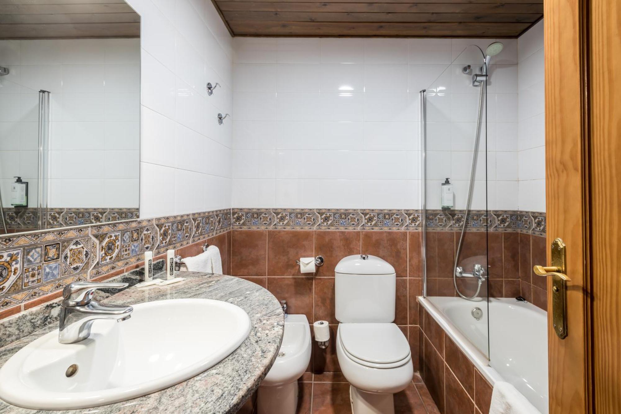 Hotel Snoe Beret Vielha Luaran gambar